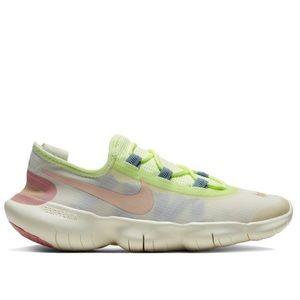 Nike Free Run 5.0, women’s 7, fits more like 6.5 unless you have a narrow foot.